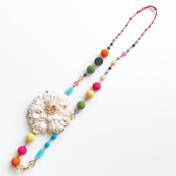 Handmade Beaded with flower appliqué necklace - Picture 2 of 6
